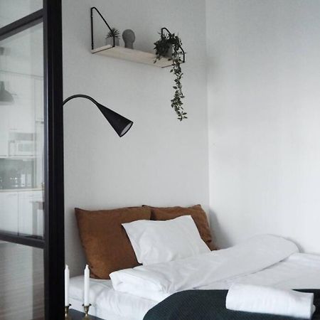 "Hatanpaeae" - Renovated 1Br Apartment In Historical Building & Central Location Tampere Kültér fotó